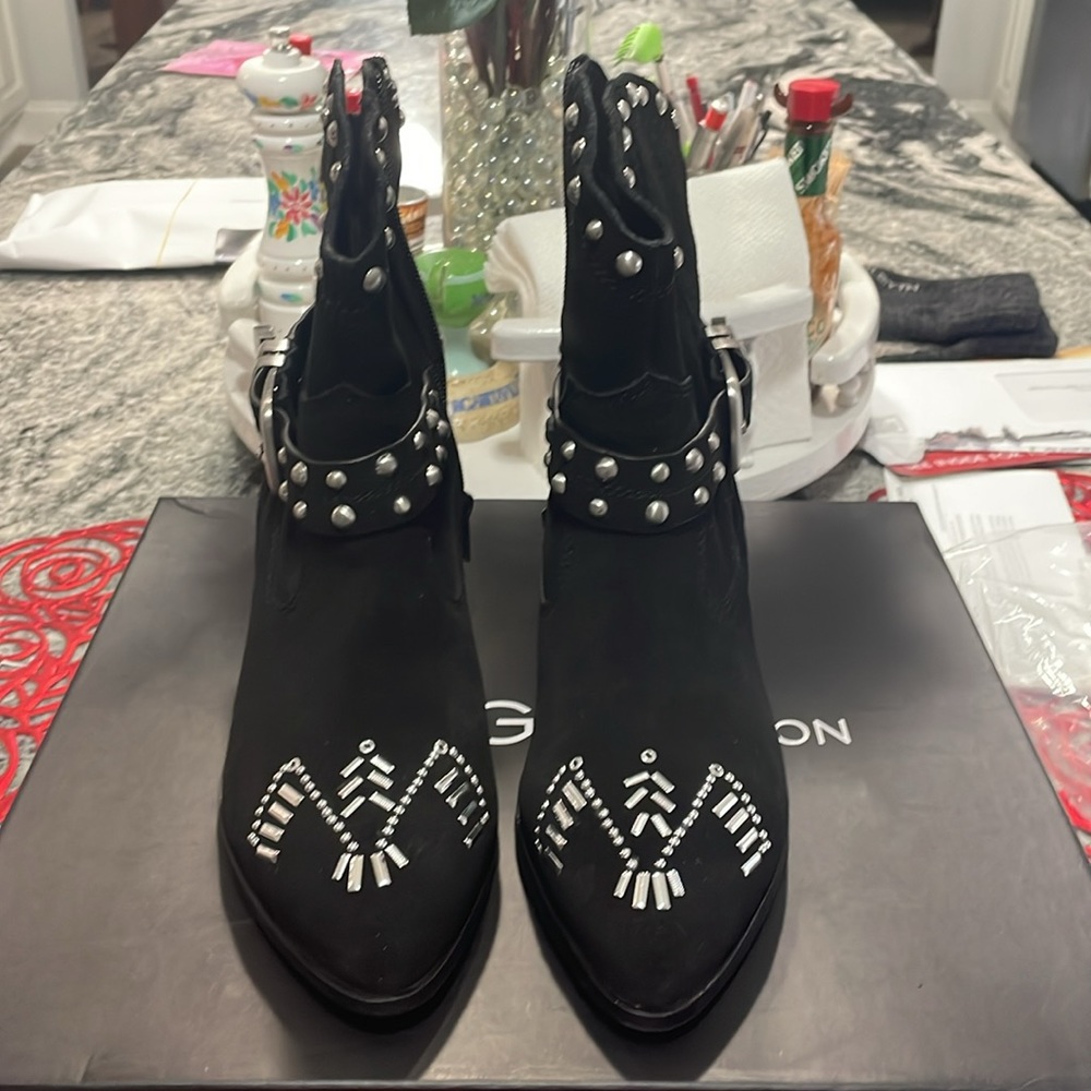 Euc Bcbgeneration Black Crosta Booties - image 2